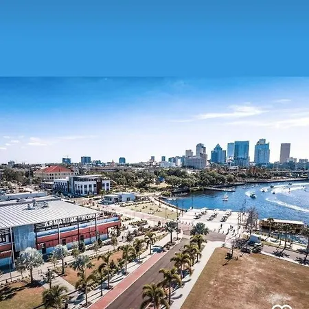 House Close To Downtown, Airport, Raymond James Stadium, And Many More Places Tampa Exterior photo