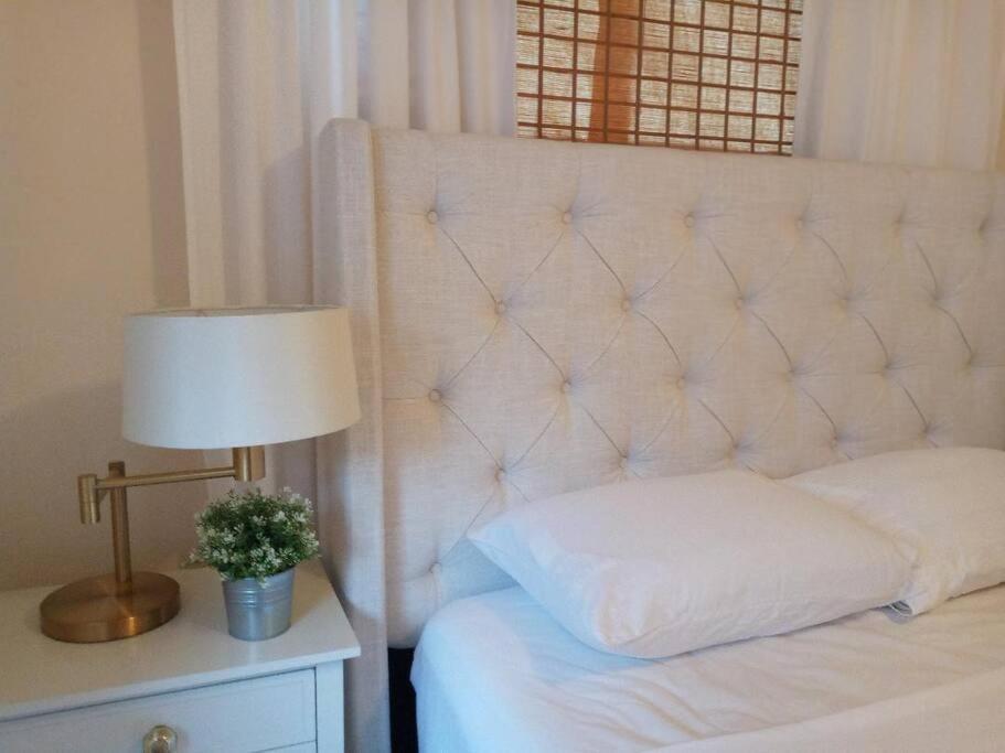 House Close To Downtown, Airport, Raymond Stadium, And Many Places Holiday home Tampa