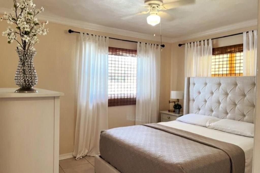House Close To Downtown, Airport, Raymond Stadium, And Many Places Holiday home