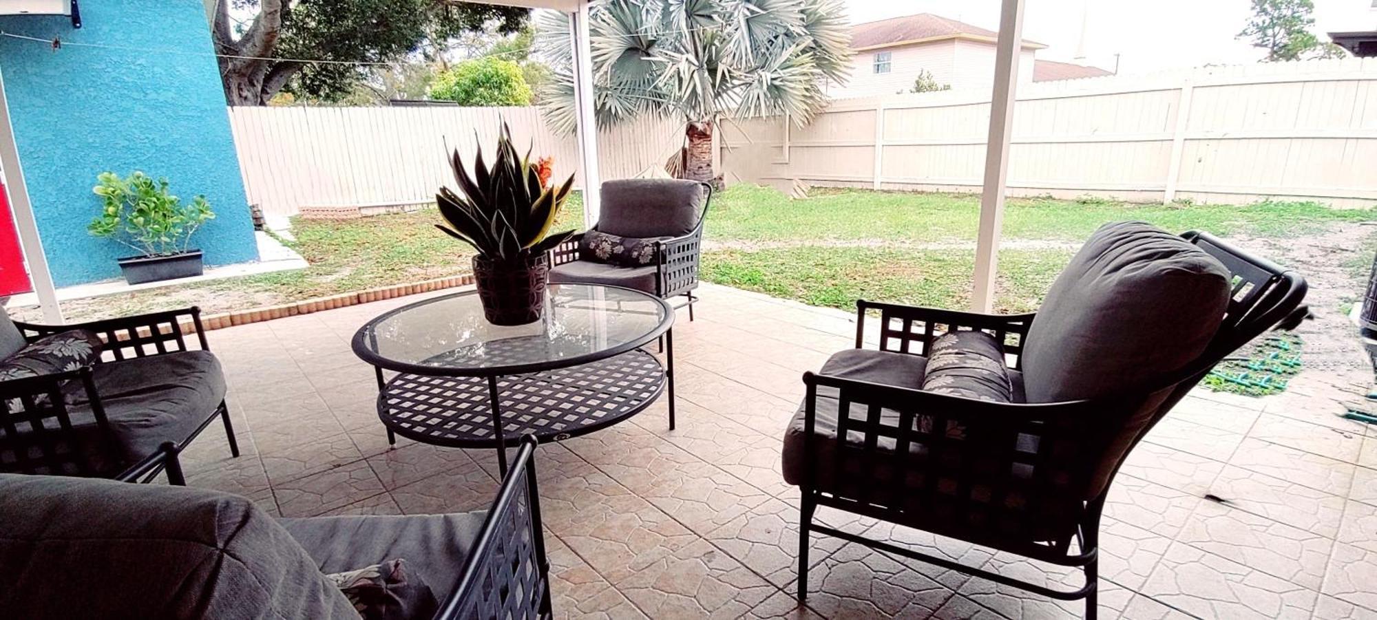 Holiday home House Close To Downtown, Airport, Raymond Stadium, And Many Places